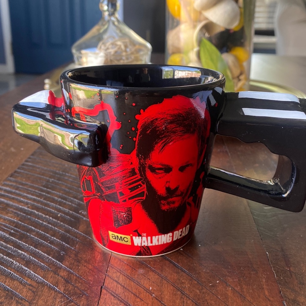 THE WALKING DEAD  COFFEE MUG